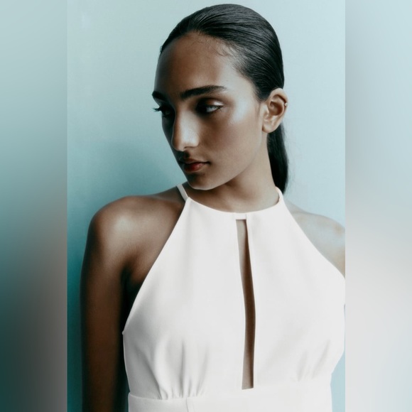 ZARA Halter dress with Front Opening - Picture 3 of 10